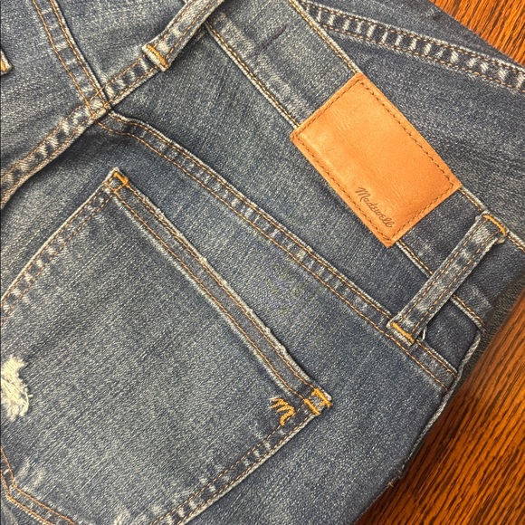 Madewell 9" High-Rise Skinny Jeans - Picture 4 of 6